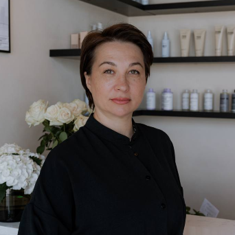 Meet Elena - Hair & Extension Specialist